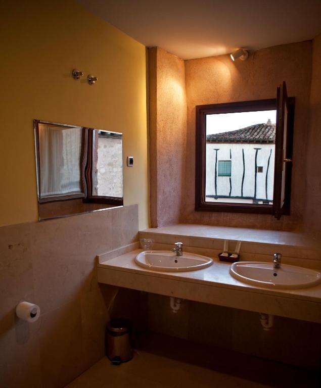 Hospederia Porta Coeli Hotel Sigüenza Szoba fotó
